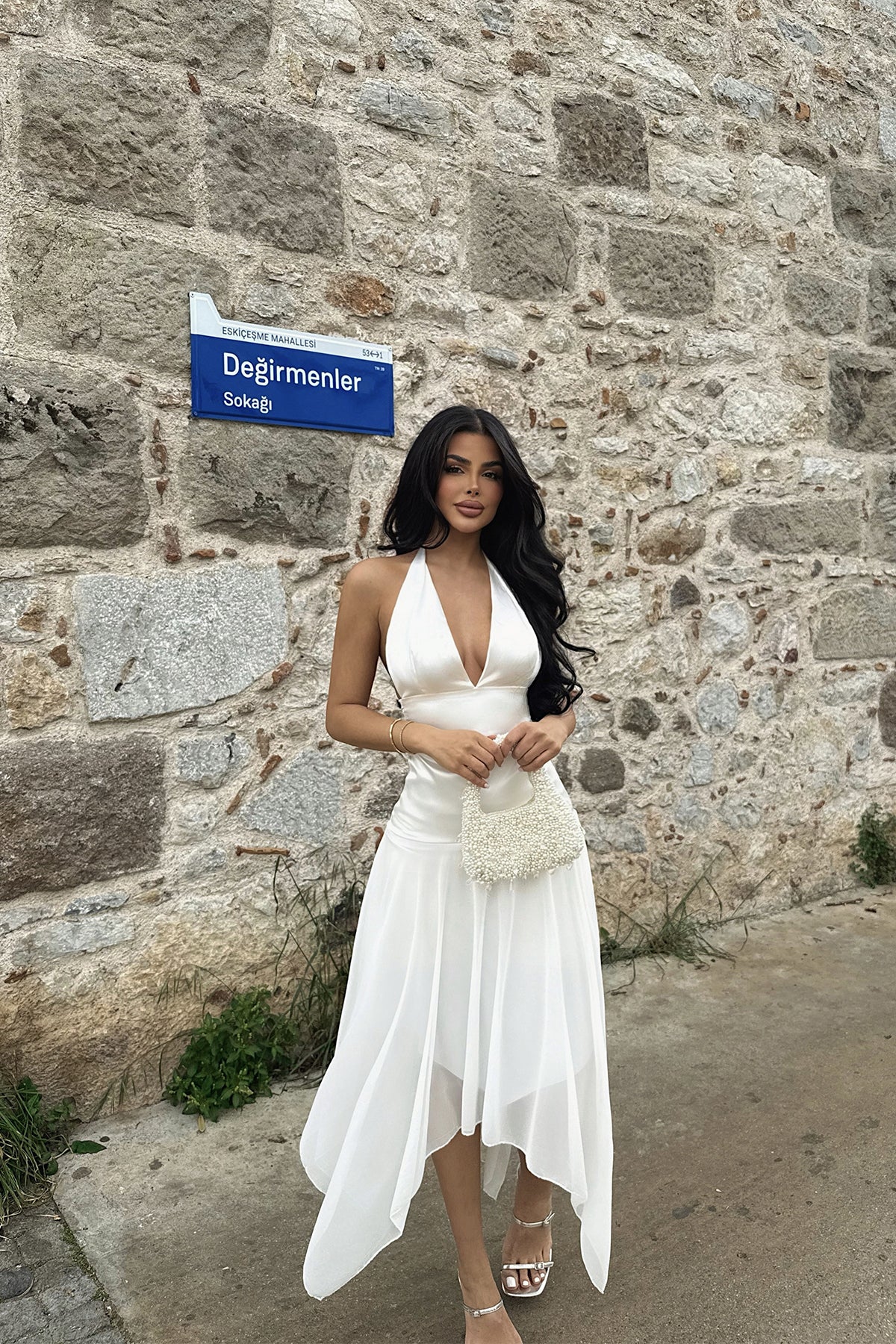 Beyaz Sandra Elbise 4