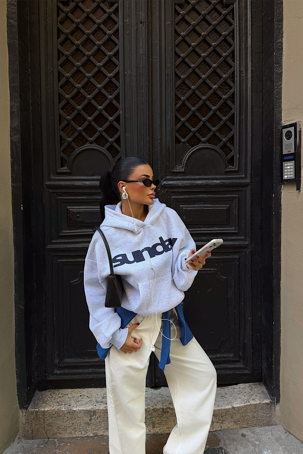 Gri Sunday Yazılı Hoodie 3