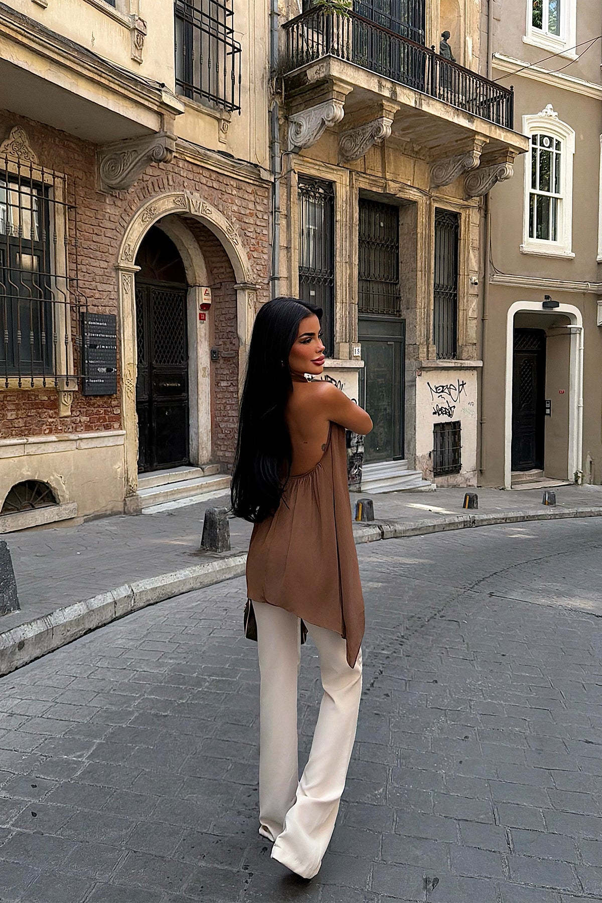 Kahverengi Tül Detay Crop Top 16