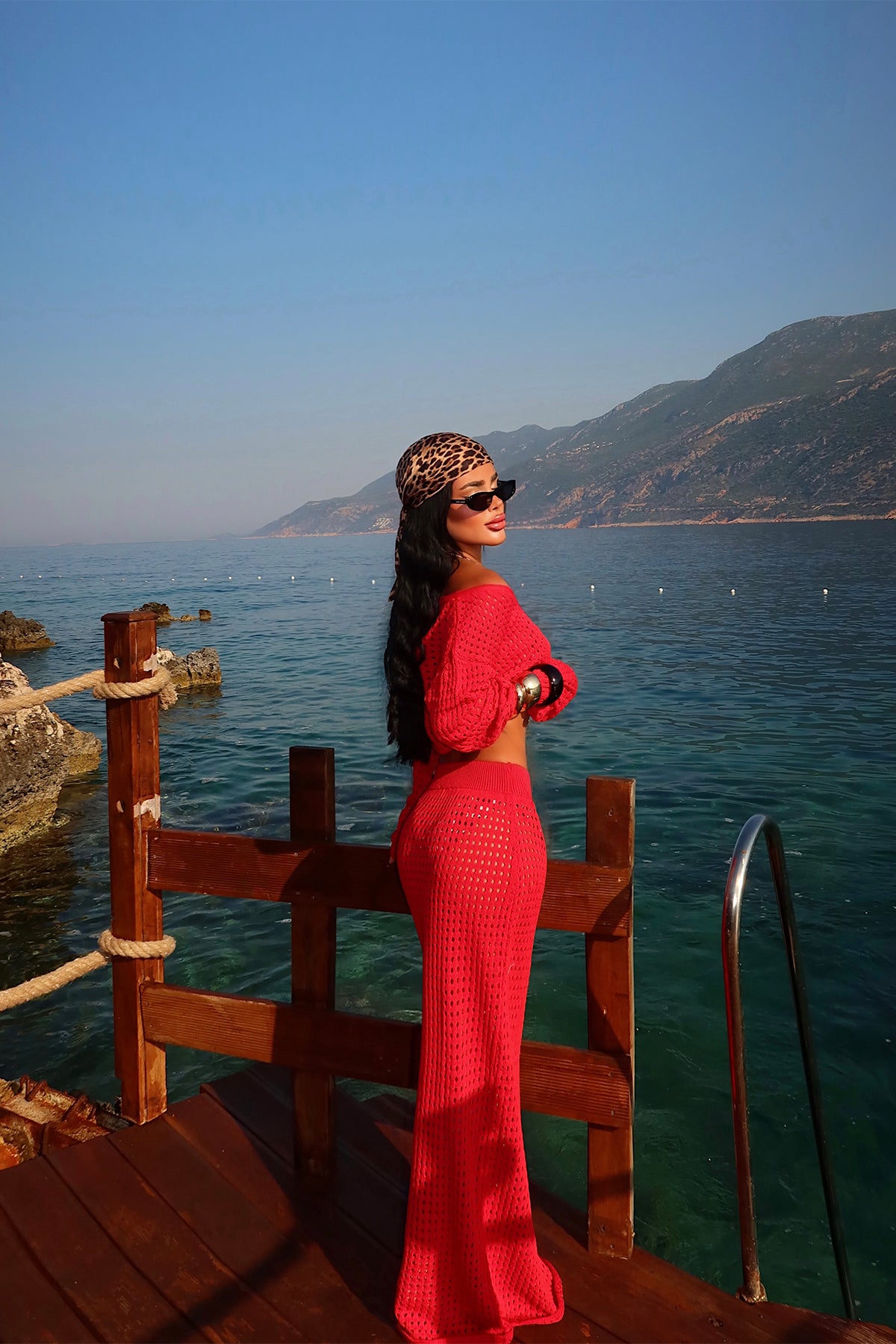 Kırmızı Önden Bağlamalı Etekli Takım 16