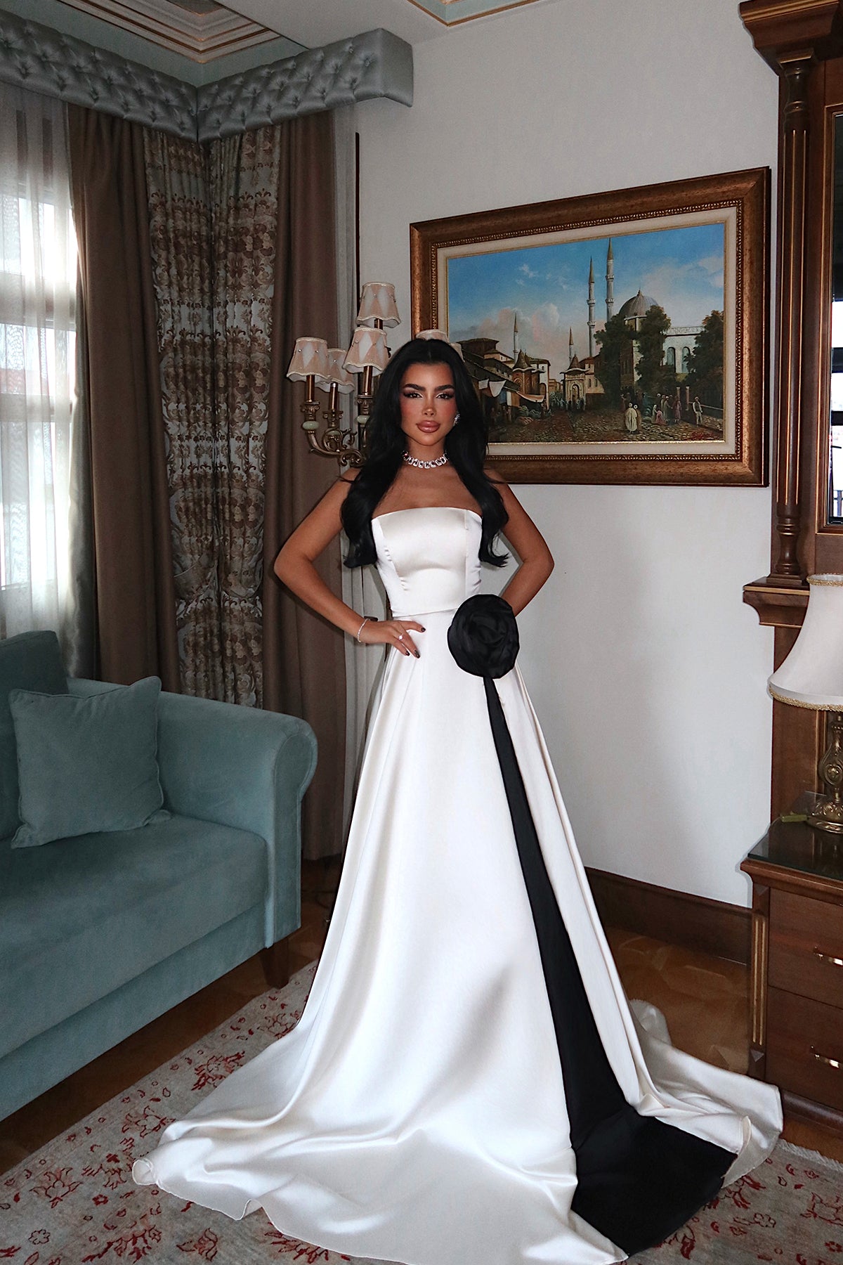 Krem Roseline Gül Detaylı Yırtmaçlı Abiye 8