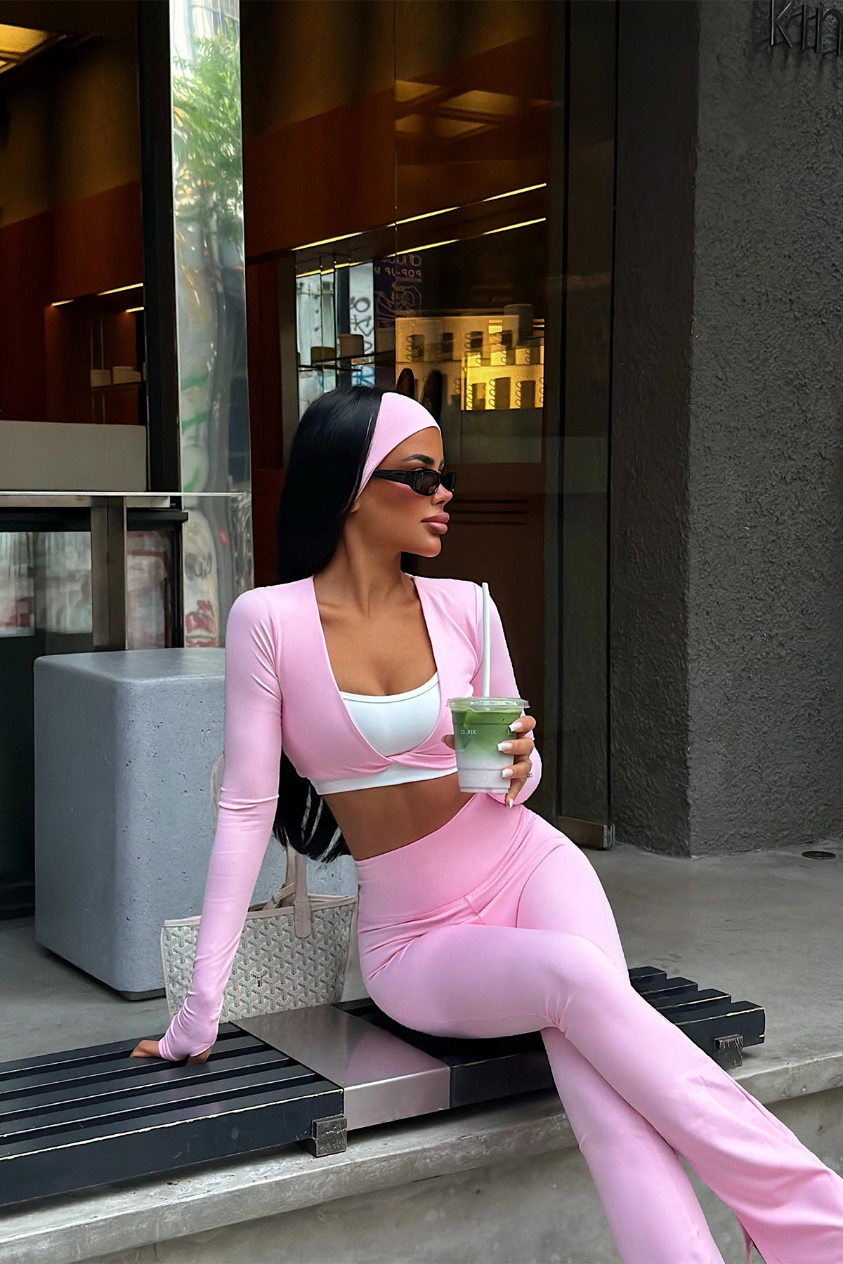 Pembe 4 Lü Pantolonlu Takım 16