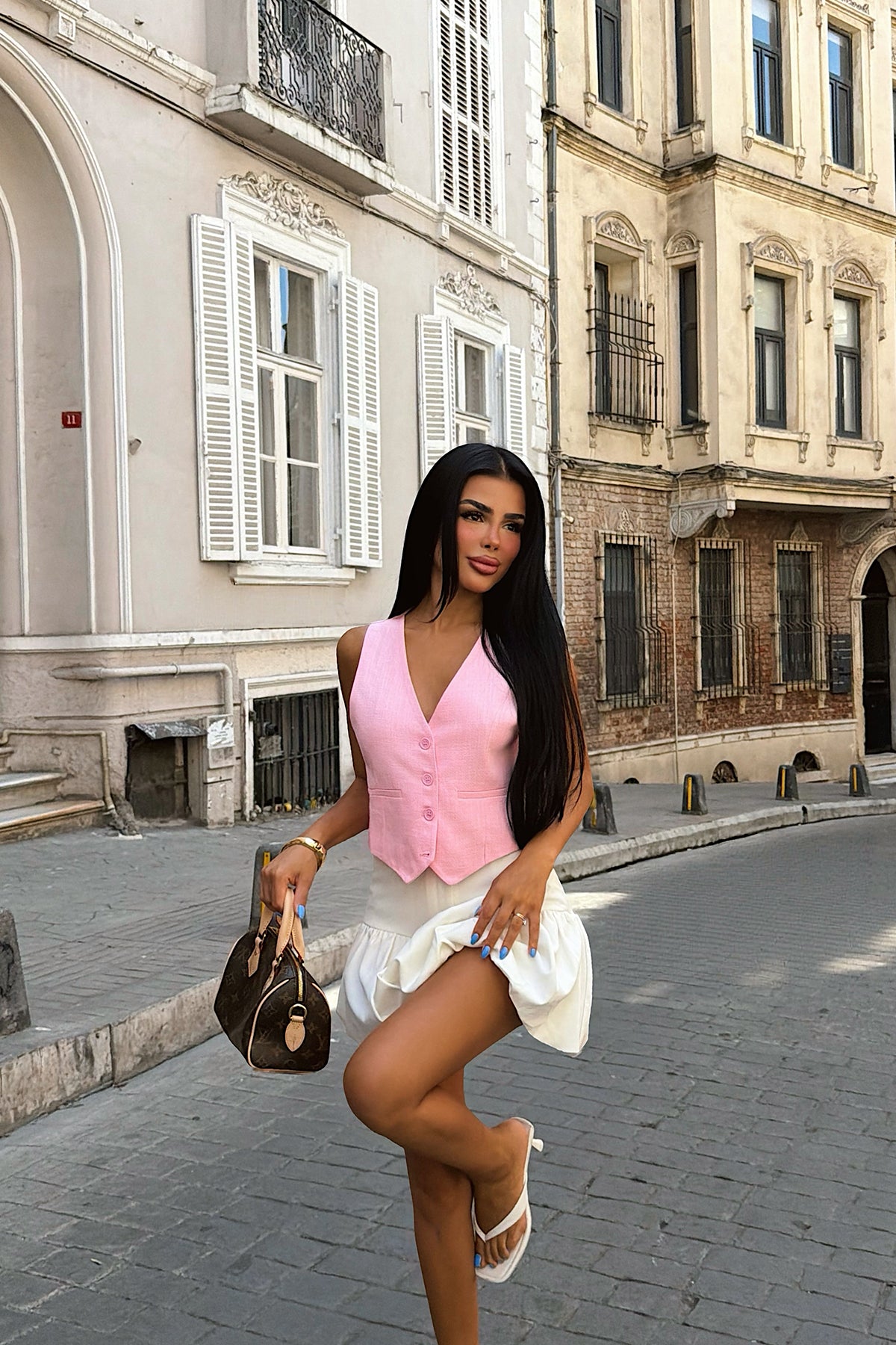 Pembe Düğme Detay Yelek 12