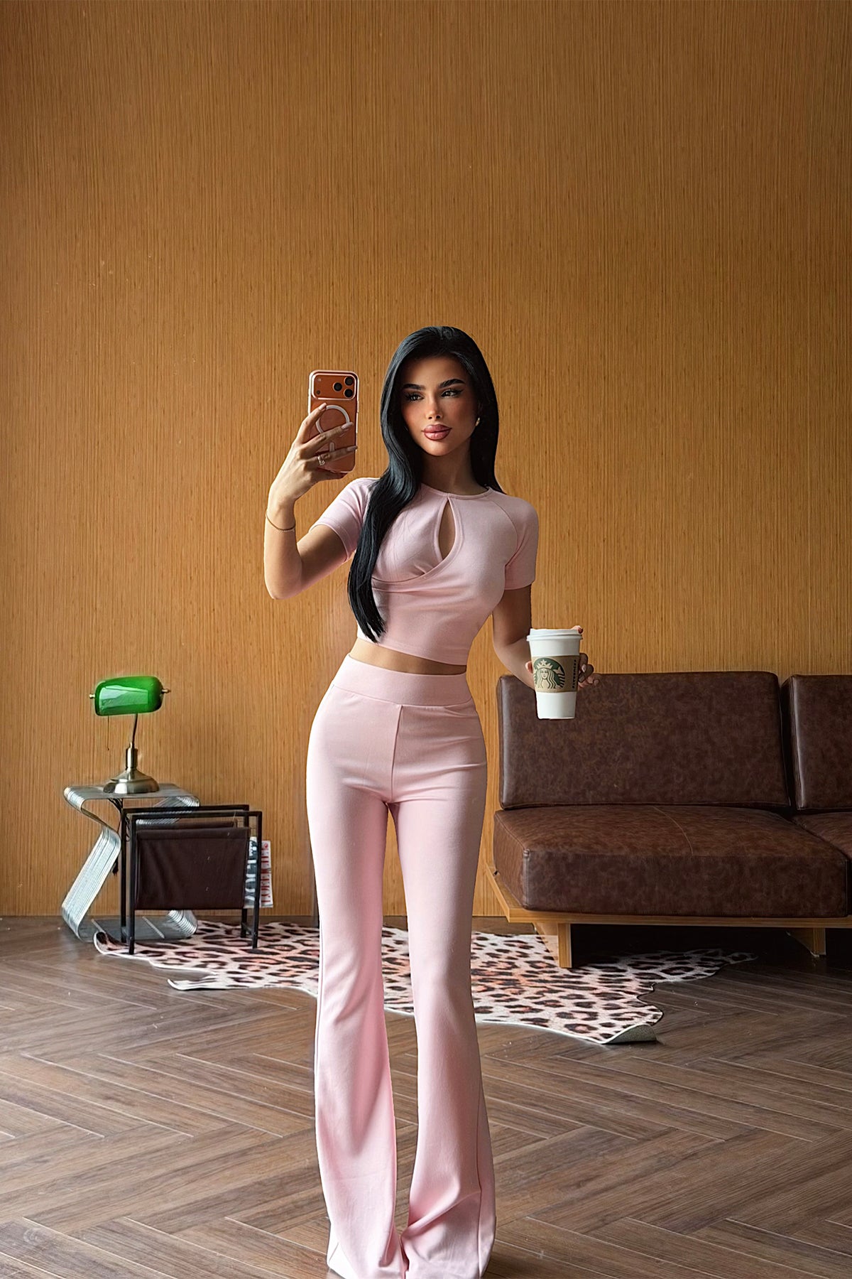 Pembe Hullend Takım 4