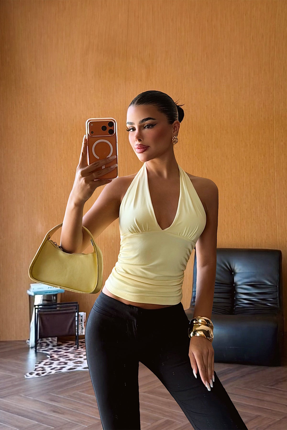 Sarı Sırt Detay Crop Top 4