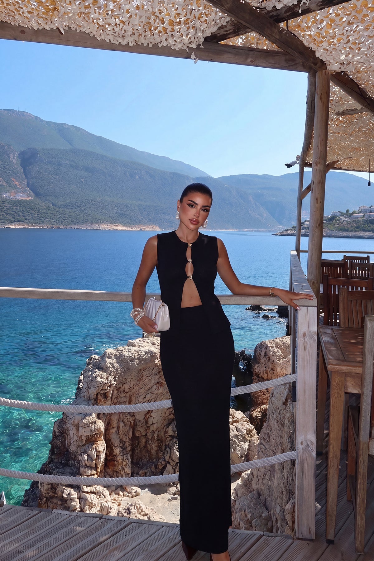 Siyah Düğmeli Yelek Takım 4