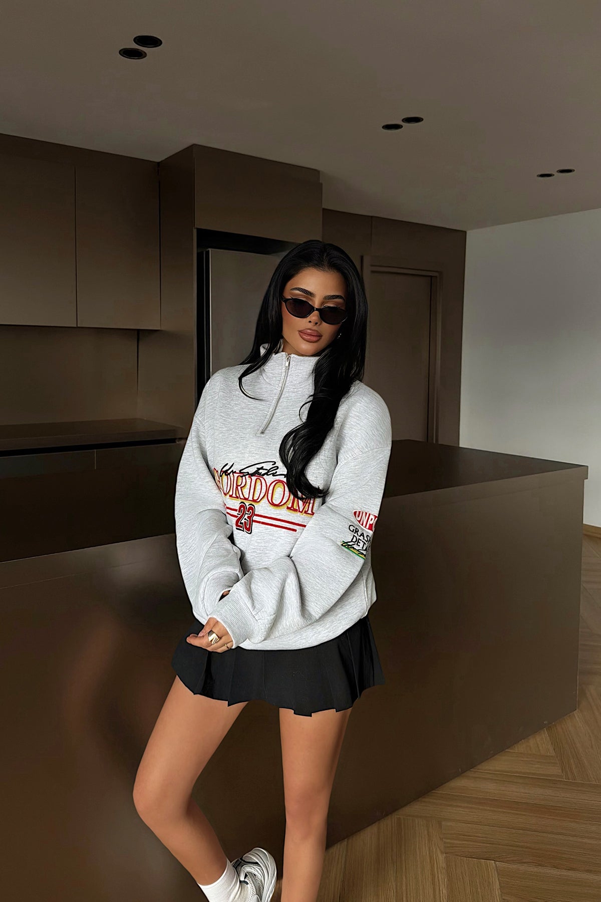 Gray Gordom Written Zipper Detail Sweat