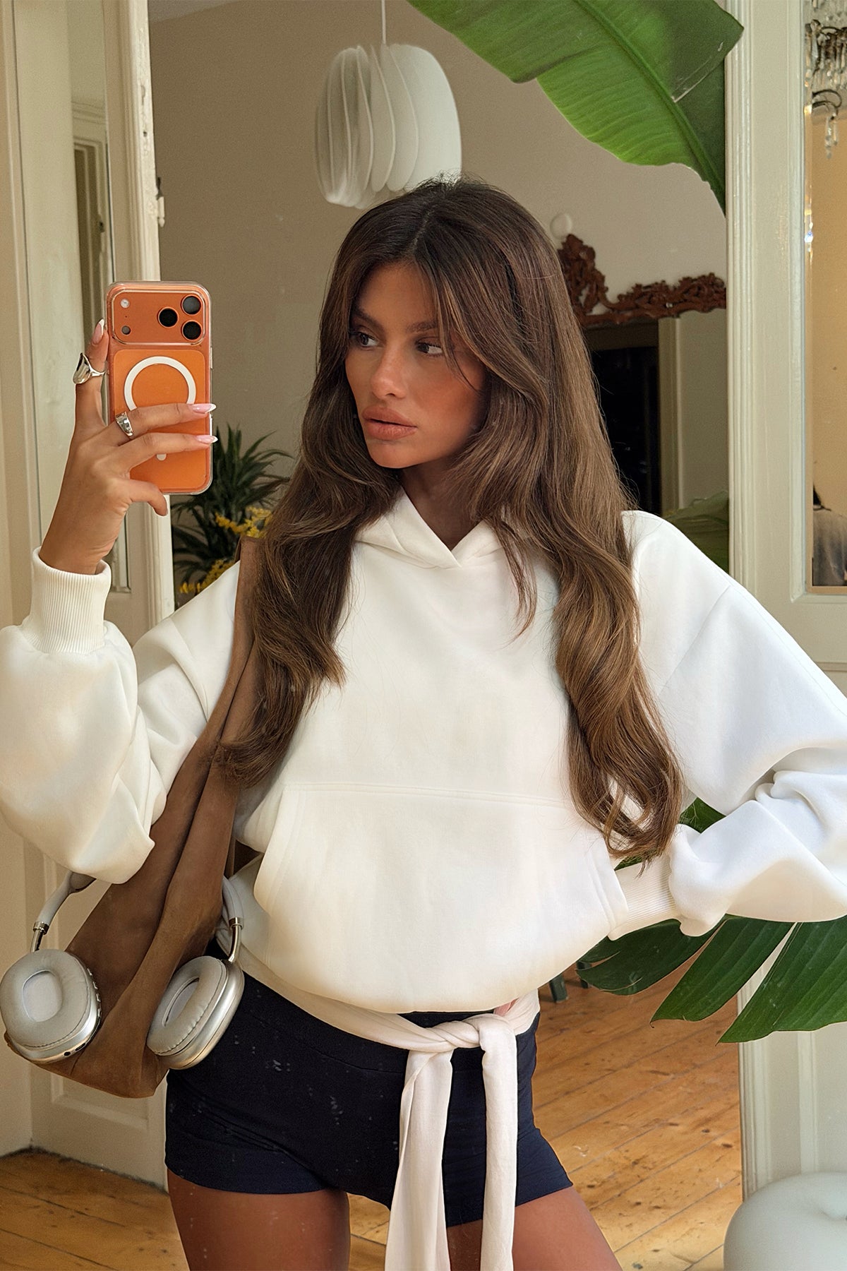 Beyaz Basic Kapşonlu Sweat 3
