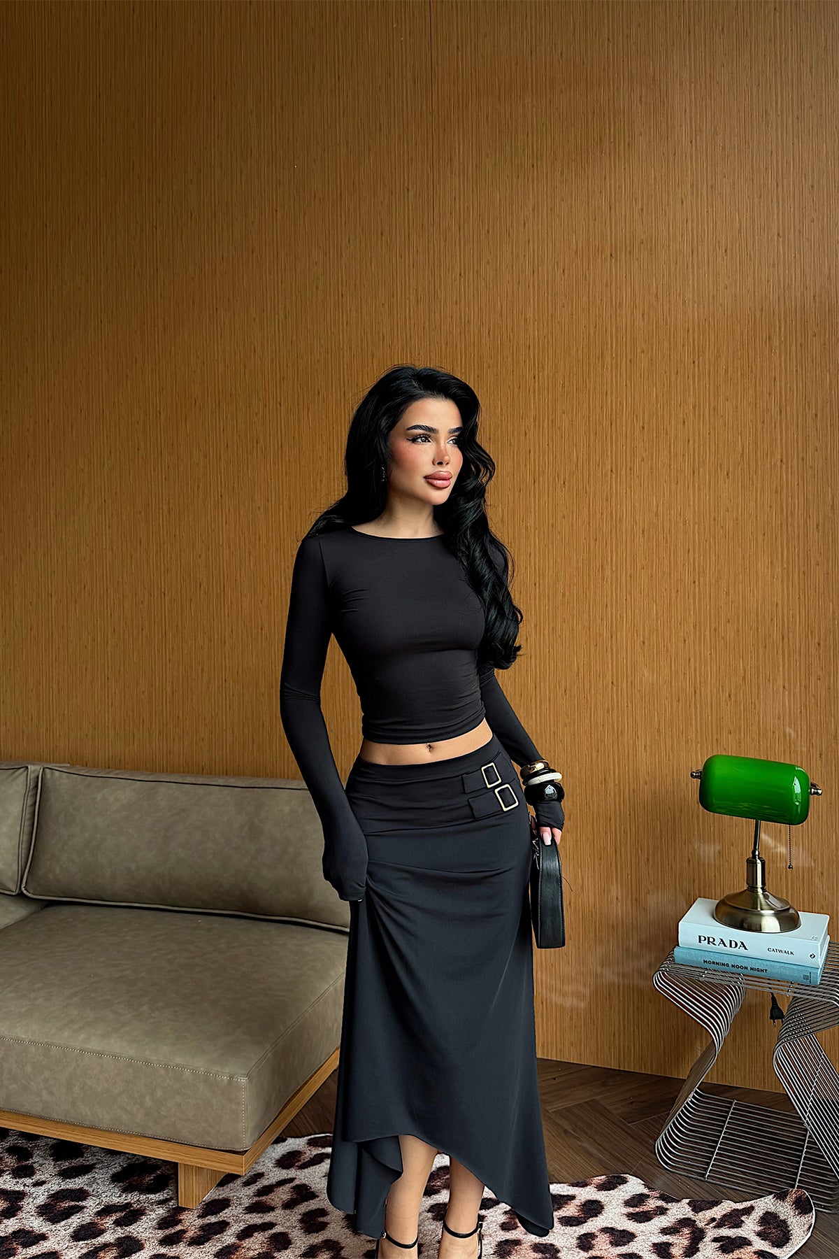 Black Asymmetrical Buckle Set
