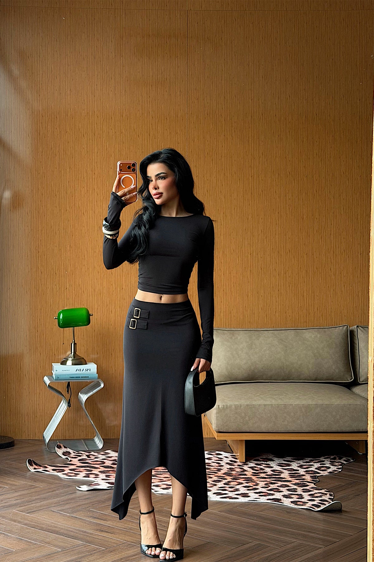 Black Asymmetrical Buckle Set