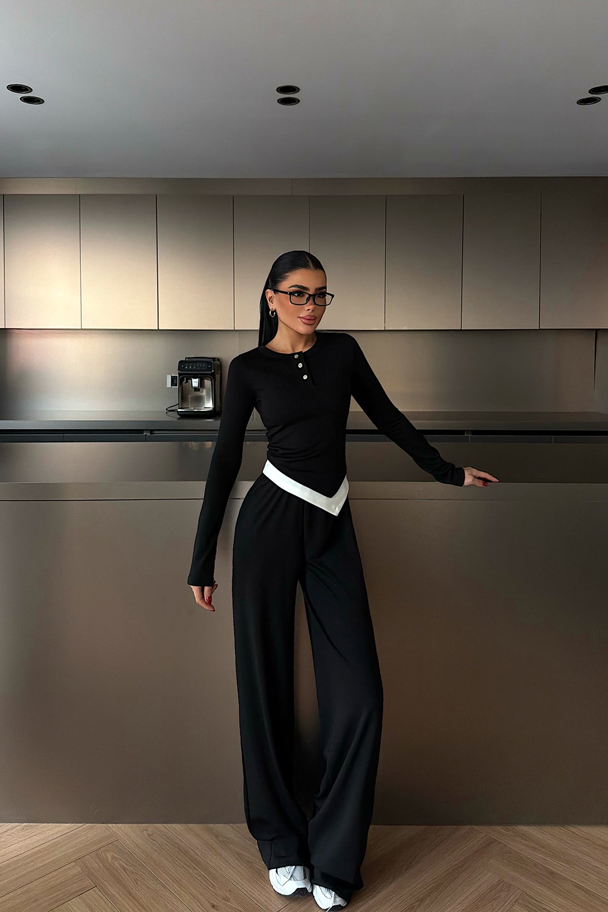 Black Buttoned Suit