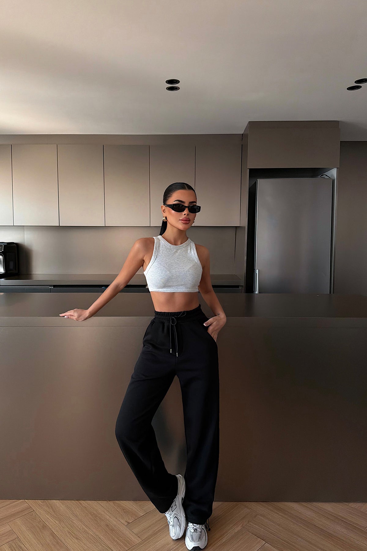 Black Tie-Up Sweatpants
