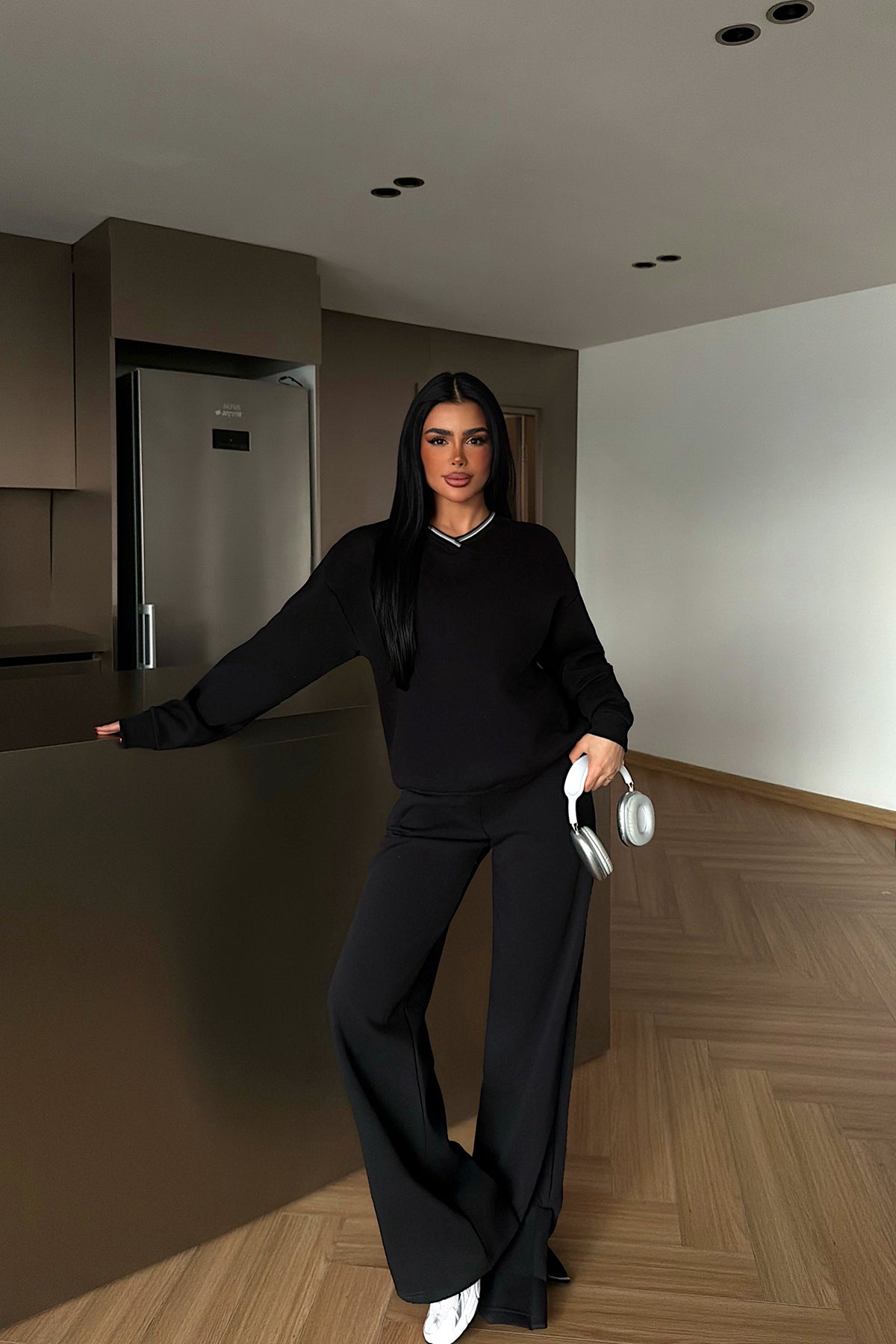 Black V-Neck Tracksuit