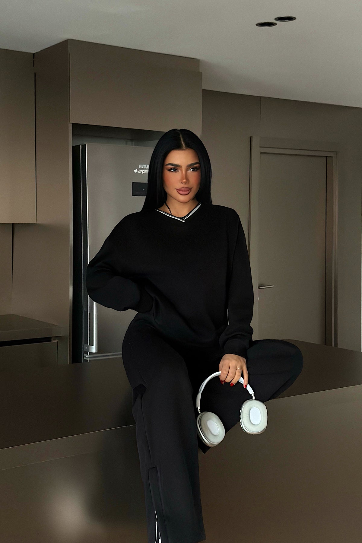 Black V-Neck Tracksuit