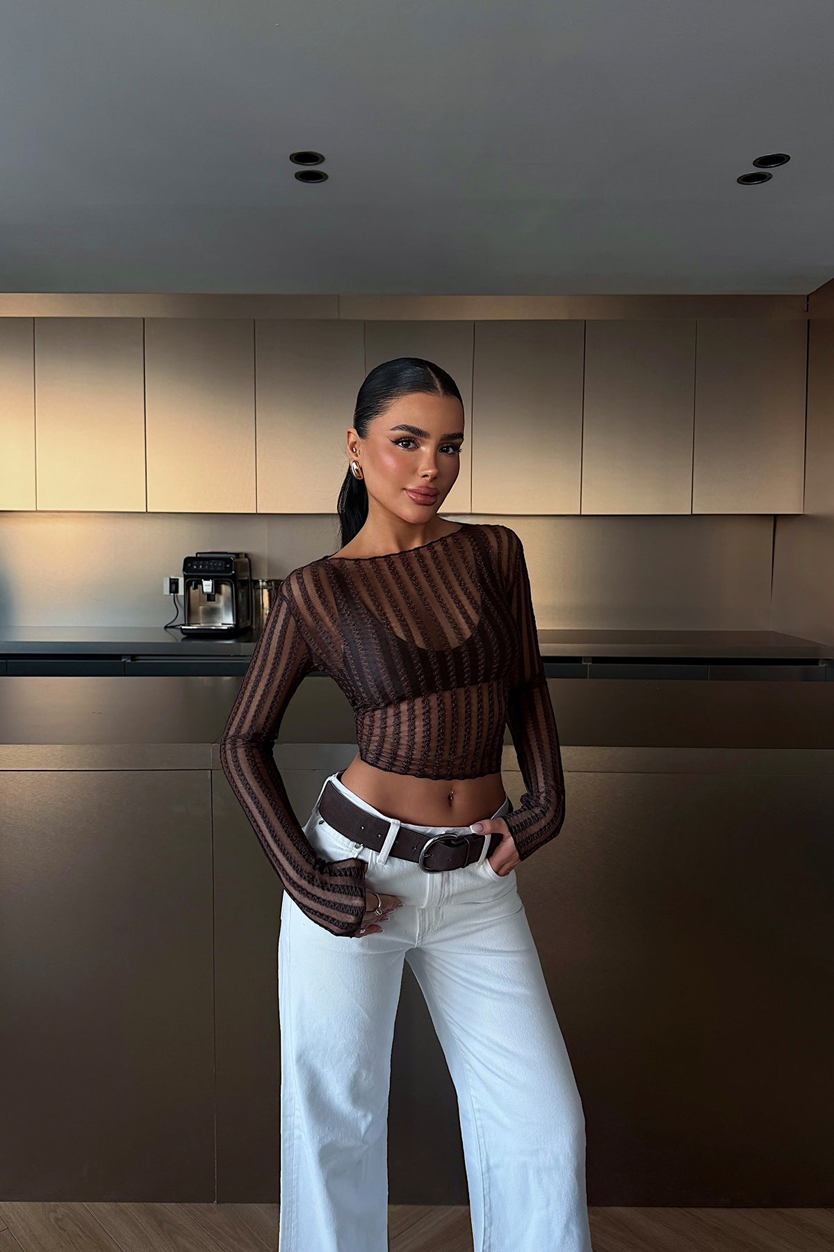 Brown long-sleeved blouse