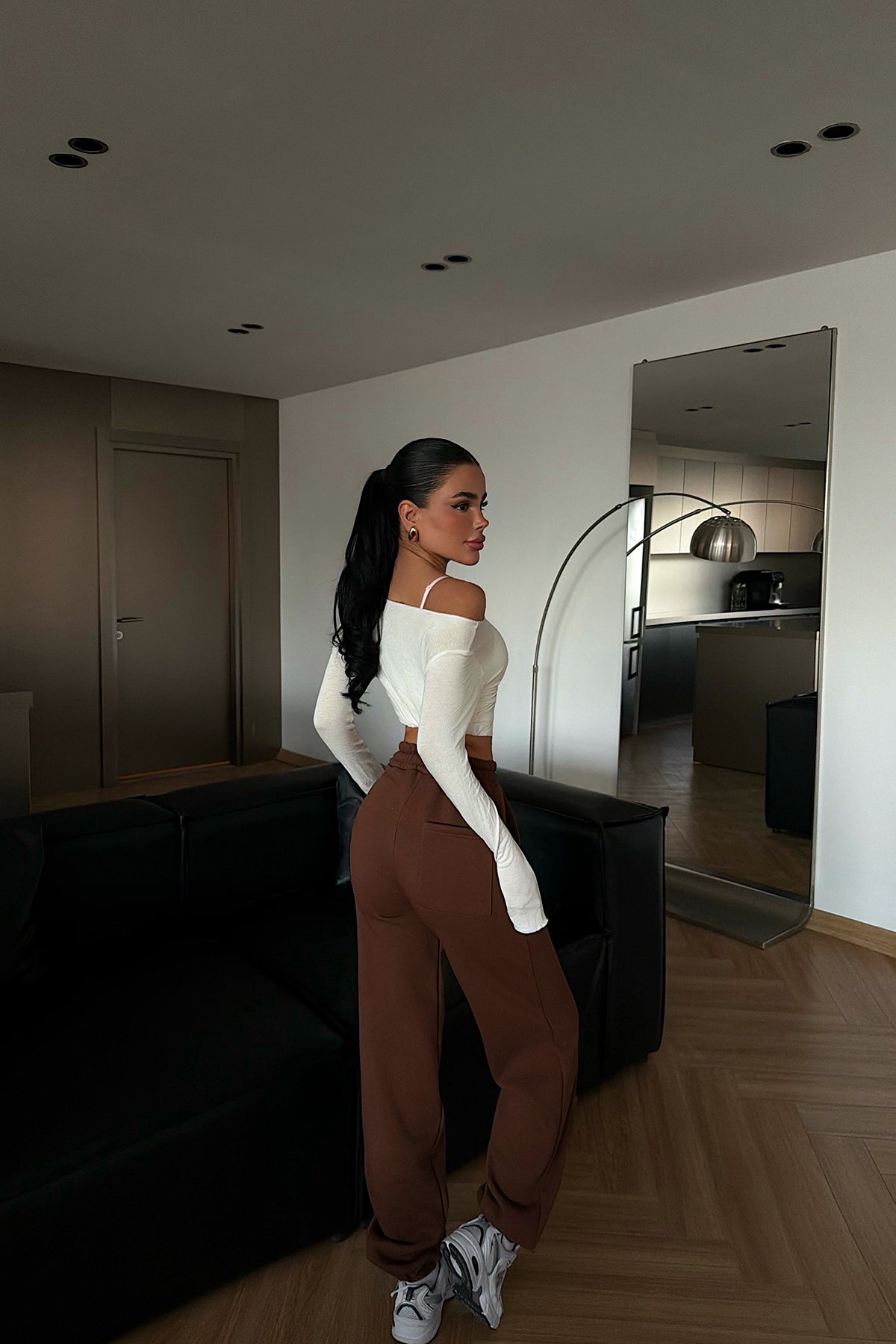 Brown Tie-Up Sweatpants