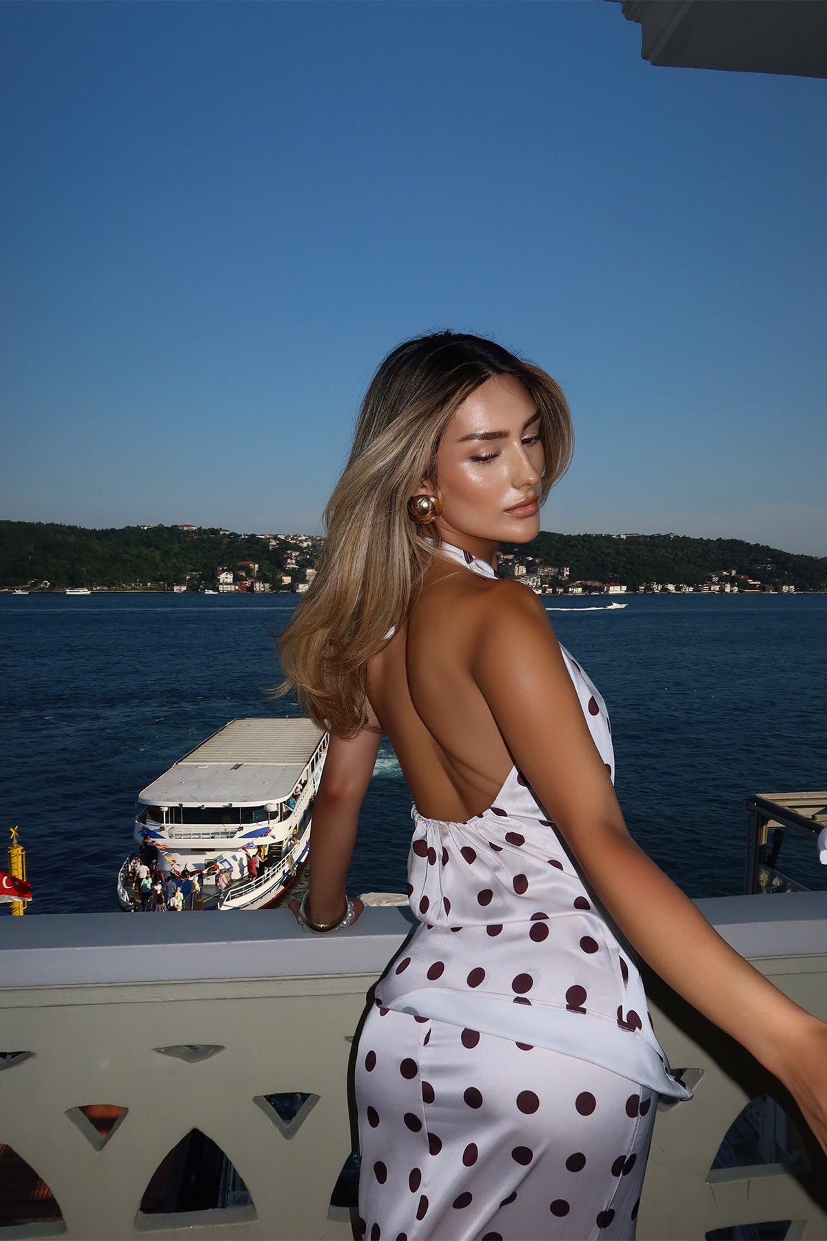 Krem Degaje Yaka Puantiyeli Takım 20