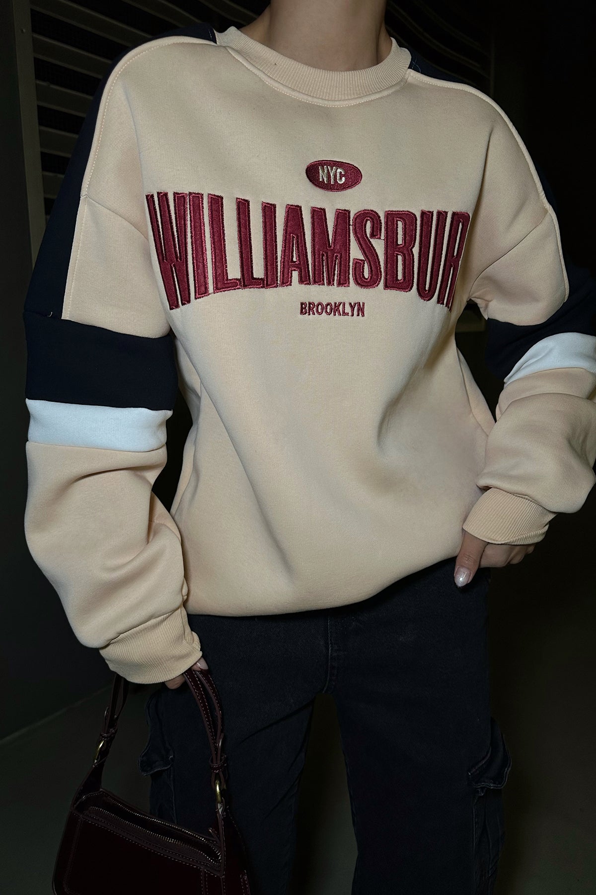 NYC WILLIAMS EMBROIDERED SWEAT