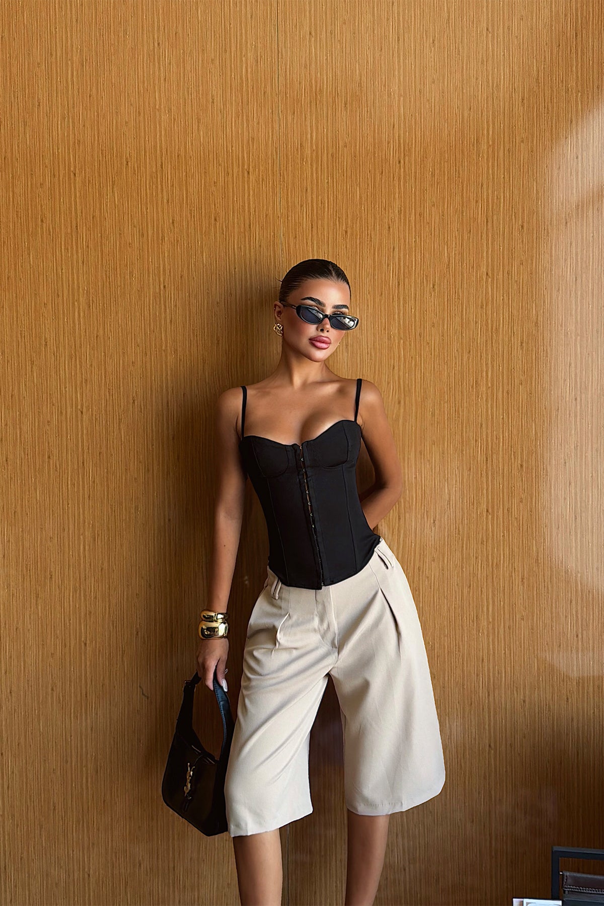 Siyah Yenomi Crop Top 4