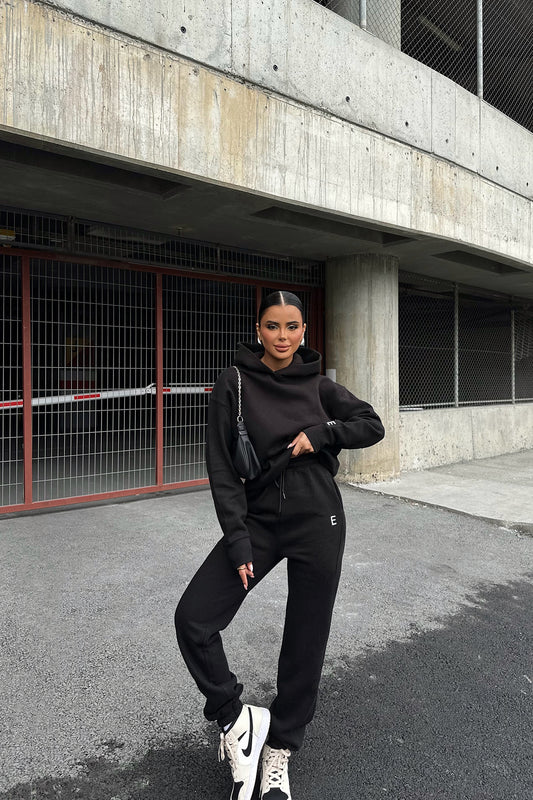 Black E Letter Tracksuit Set